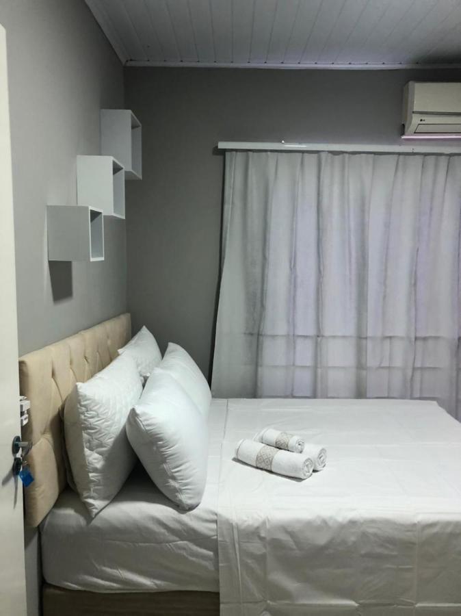 Hostel E Pousada Londrina Rodoviaria Centro Quartos Individuais Com Chave E Wi-Fi Ngoại thất bức ảnh