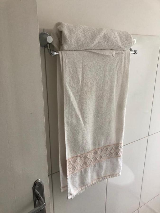 Hostel E Pousada Londrina Rodoviaria Centro Quartos Individuais Com Chave E Wi-Fi Ngoại thất bức ảnh